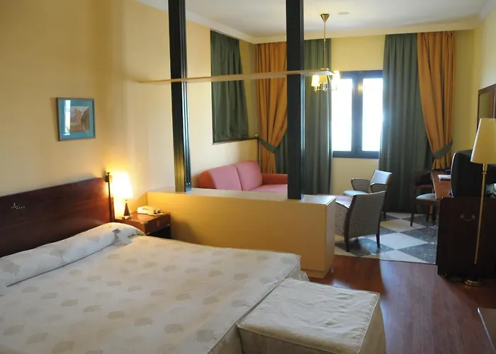 Hotel Puerto De Las Nieves