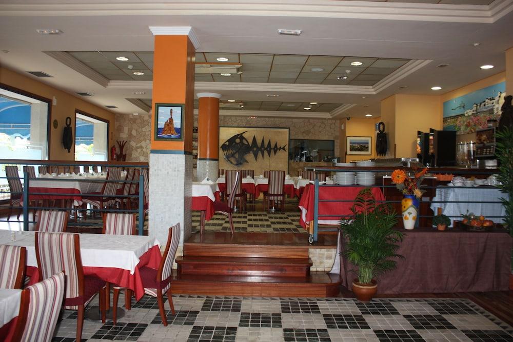Puerto De Nieves 4*