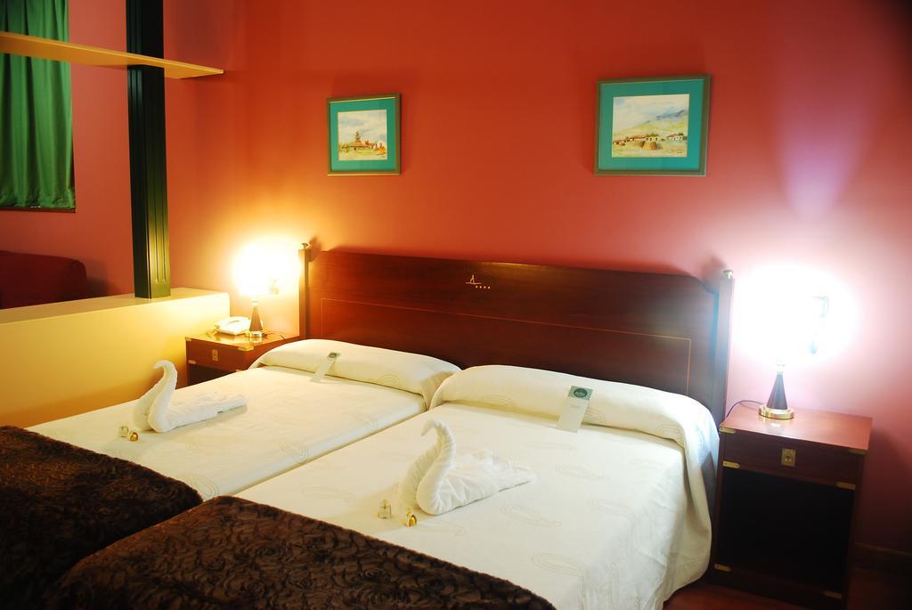 Puerto De Nieves 4* Agaete (Gran Canaria)
