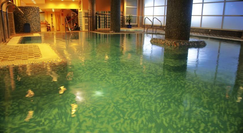 Puerto De Nieves Hotel 4*